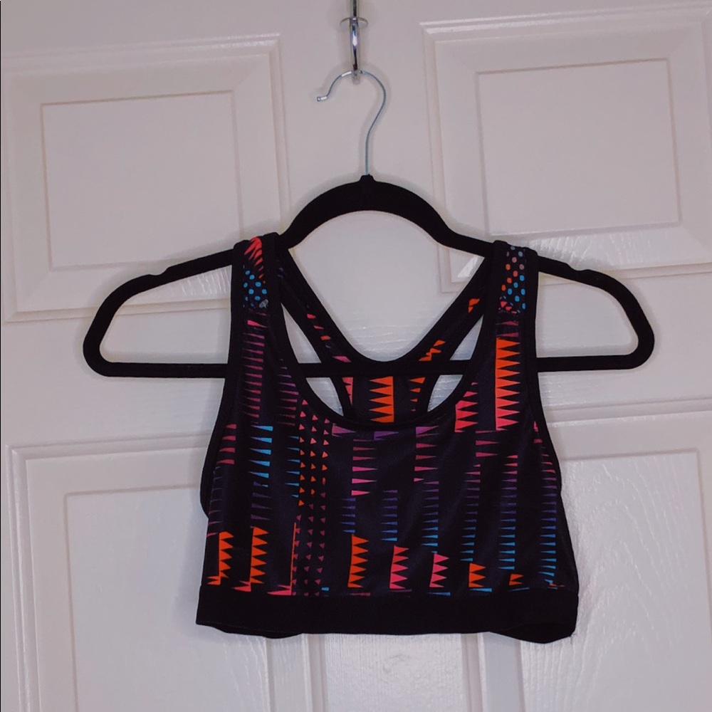 sports bra
